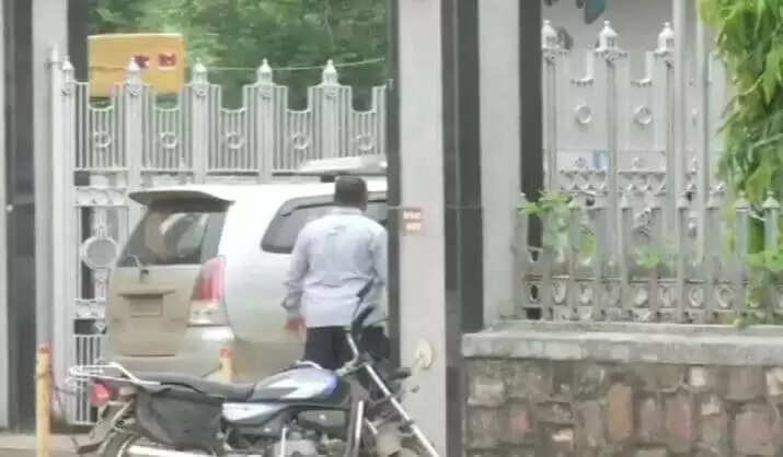 दैनिक भास्कर के ठिकानों पर आयकर विभाग ने की छापेमारी, सामने आई ये बड़ी वजह