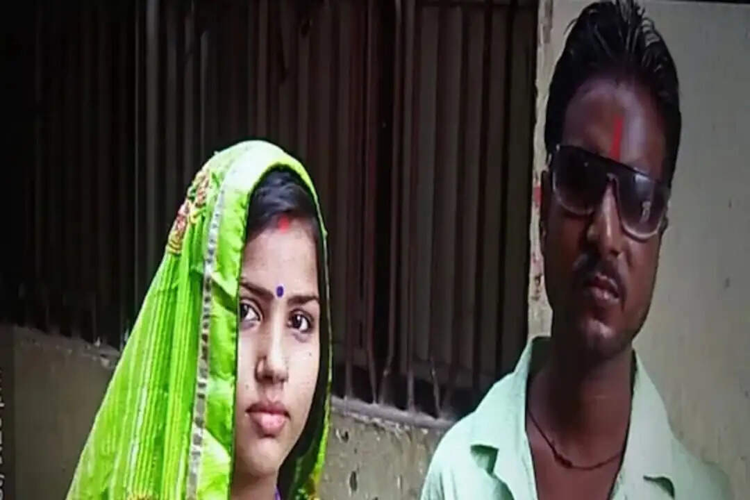 husband killed wife in presence of two children