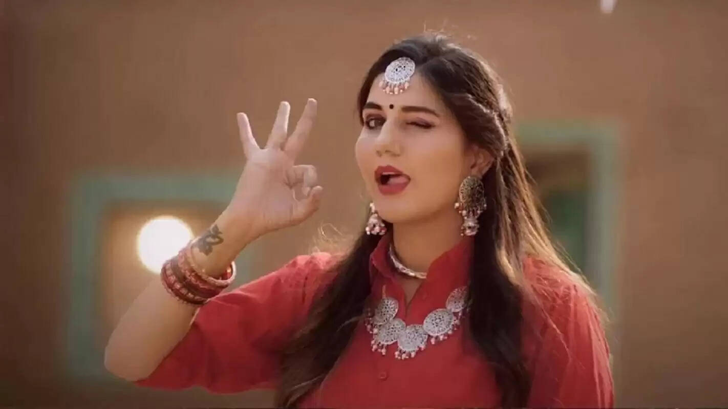 sapna choudhary reached the police station