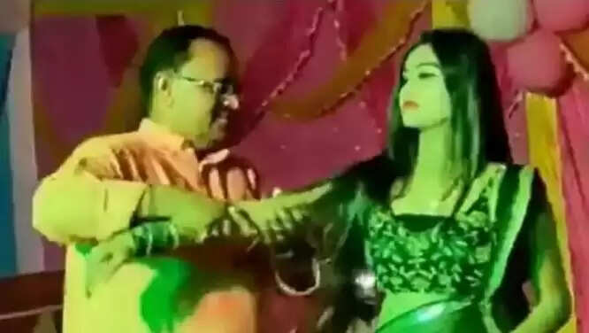 MLA